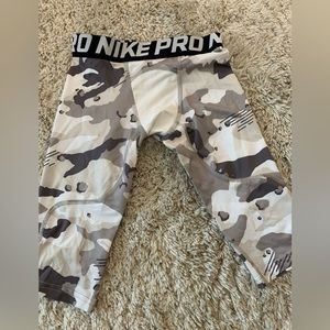 Boys Nike Pro Compression Capris
